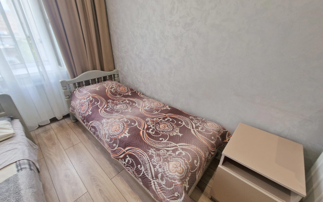 Апартаменты 18 Автозаводская 17к3