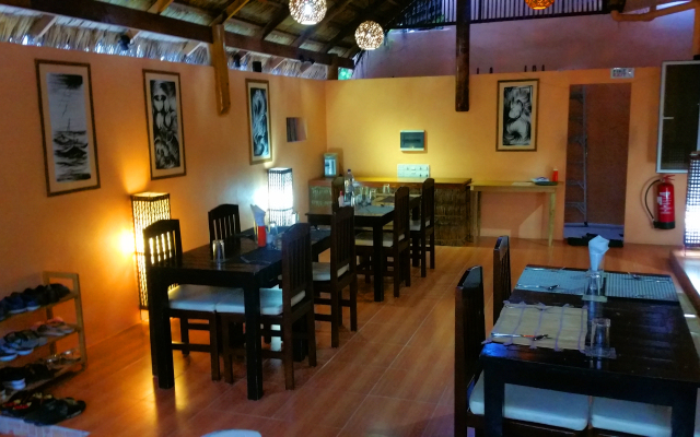 Royal Inn Rasdhoo Guest House