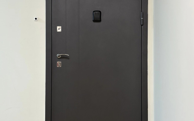 Na Vzlyotnoy Ulitse 7l Flat