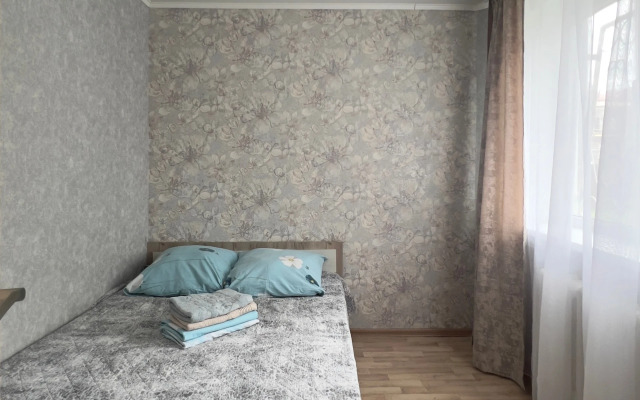 Trekhkomnatnaya Po Ulitse Komsomolskaya 191 Flat