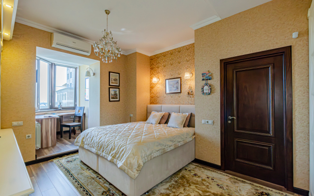 Rustic Luxe in Heart of Kazan Flat