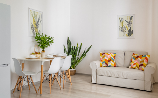 Artlayn vozle metro Staraya Derevnya Apartments