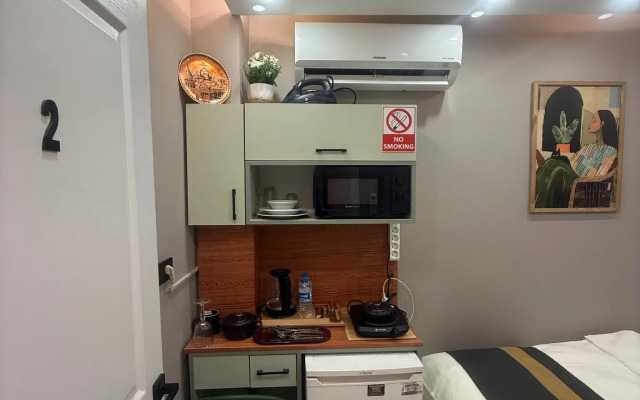 Апартаменты Clean Small studio near Taksim metro station