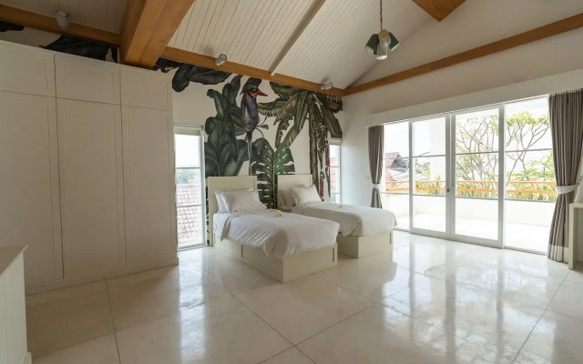 Nalas Villa