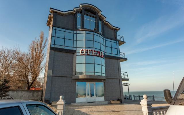 Lunny Bereg Guest House