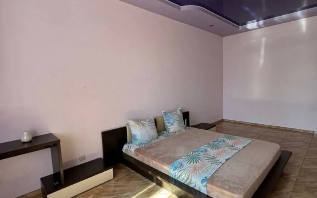 Апартаменты Двухкомнатные Sutki Vip на Пушкина 15, 5 этаж