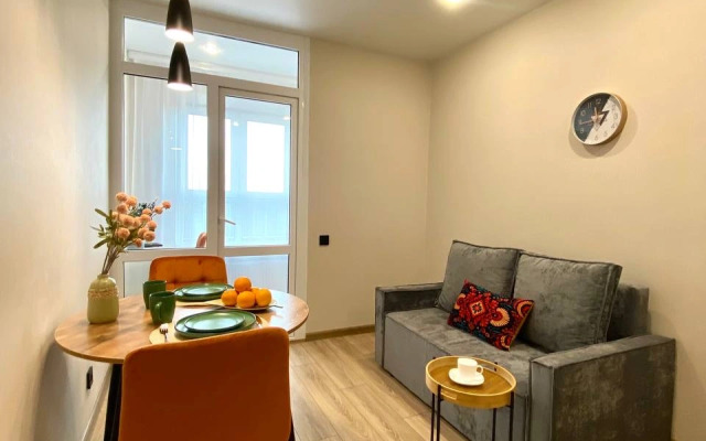 V Novom Zhilom Komplekse U Lesa Flat