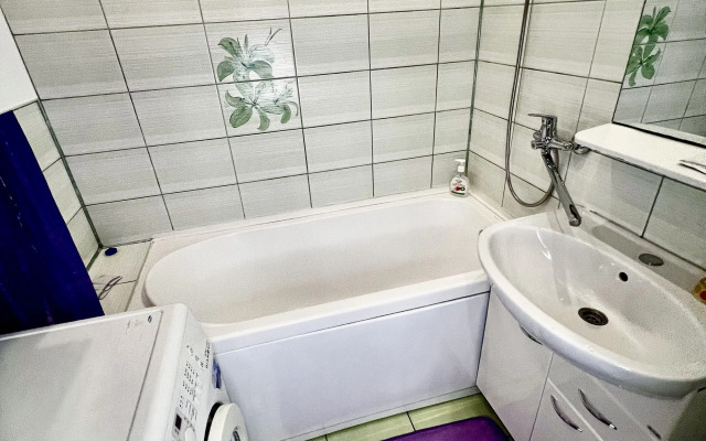 Апартаменты 51 Где Вас ждут Тепло Арктики на Маклакова, 52