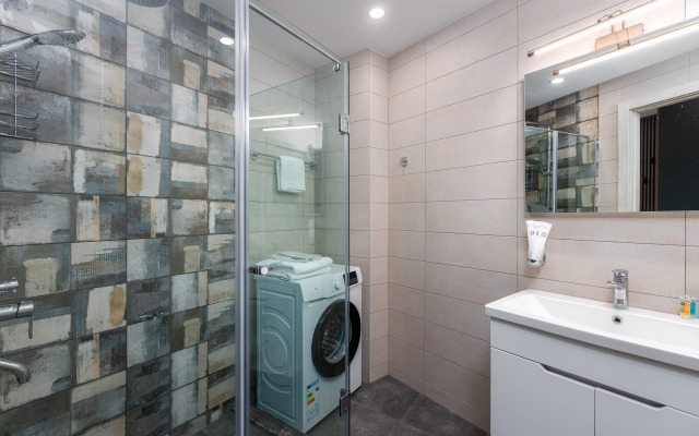 The NEO two room Suite N302 by MaRKoS Apartments