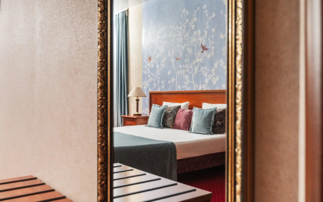 Poliart Park Hotel