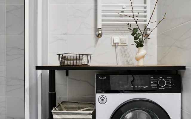 Апартаменты MyHomeYourHome на Проспекте Буденного д.15