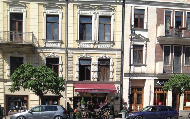 GT Apartments