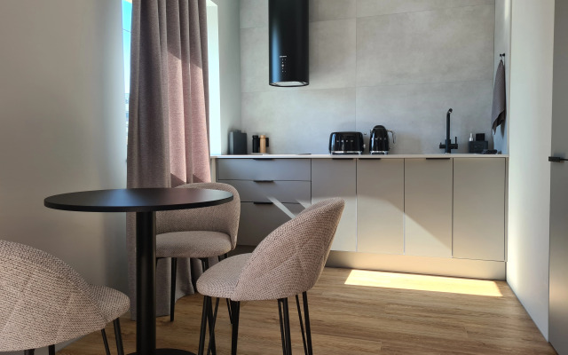 Квартира новая в центре RomanovApart