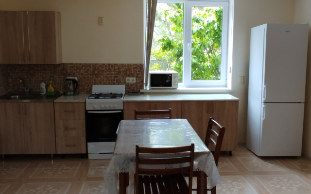 Na Monastyrskom Shosse Guest house