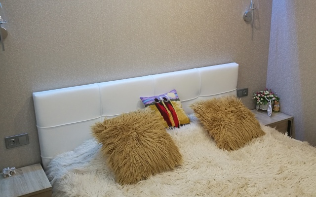 Malaya Zemlya Apartments