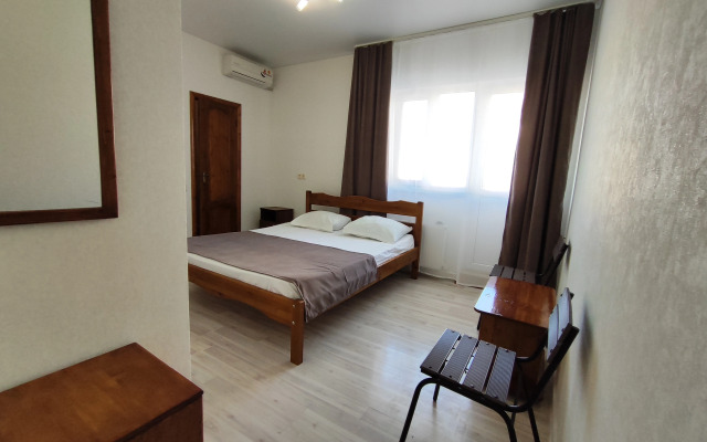 Viktoriya Guest House