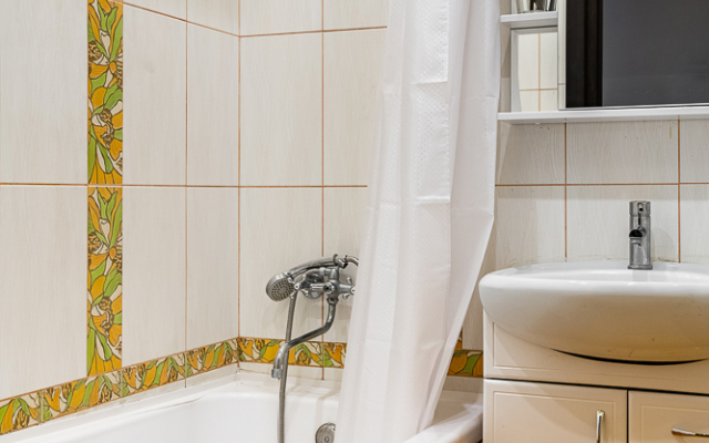 Апартаменты Кварт-Отель, Бережковская наб., 4 (2)