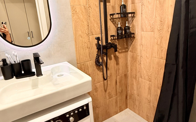 Апартаменты двухуровневые возле Кремля с парковкой