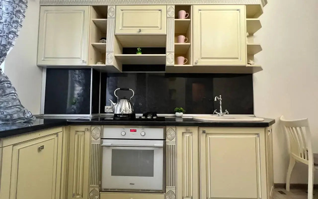 Eksklyuzivnye GALAAPART u Parka Pobedy Apartments