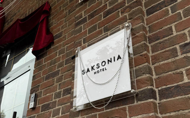 Отель Саксония