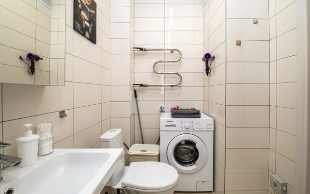 Апартаменты SunSet Чазова 2