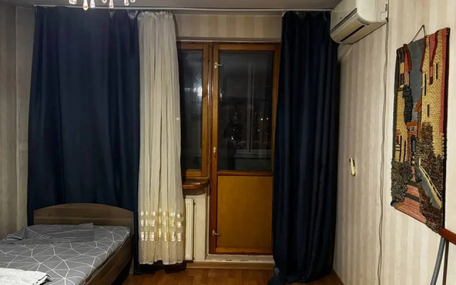 Dvukhkomnatnaya Kvartira V Tsentre Goroda Flat