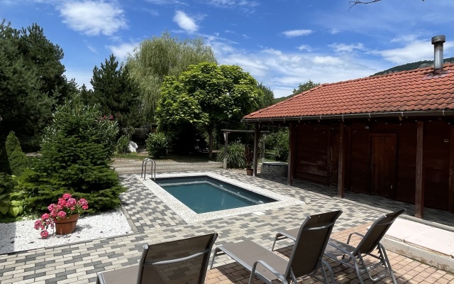 Гостевой дом Эко-Лодж в Даховской