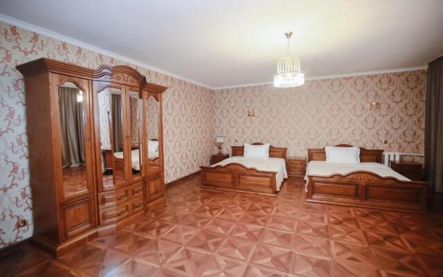 Sunkar Hotel
