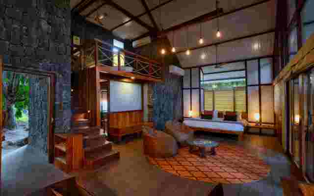 Pugdundee Safaris- Pench tree Lodging house