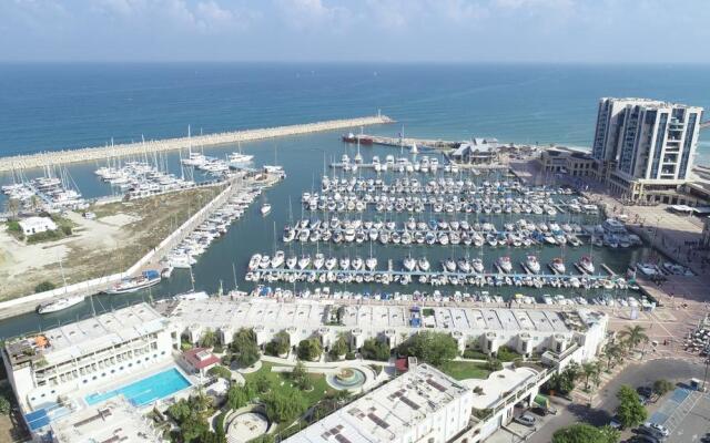 Marina Herzliya Apartments