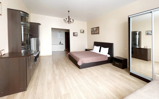 Апартаменты Красивые с тремя спальными местами