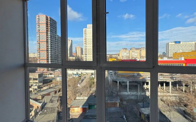 Квартира Шикарная двухкомнатная с лоджией