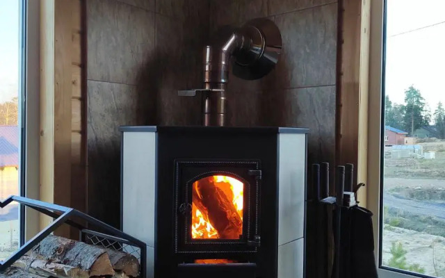 Частный дом Дом на горе с камином и сауной