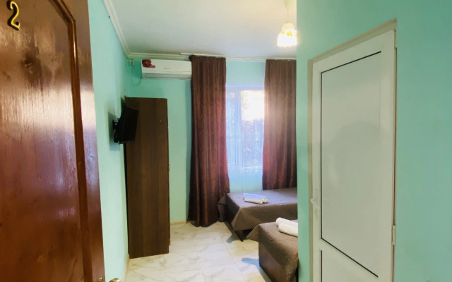 Lika Guest House