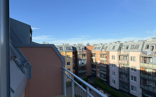 Квартира Мансардная недалеко от аэропорта