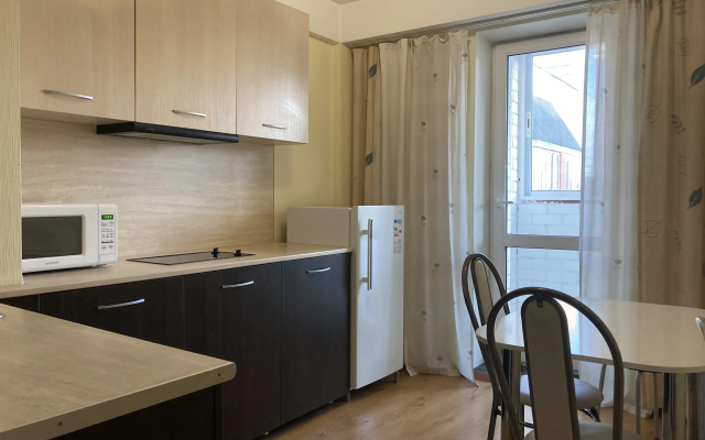 Апартаменты 1-к на Горького 25