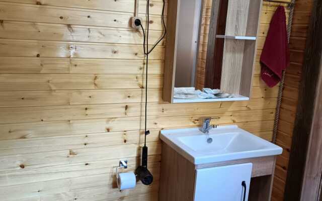 Вилла Гостевая усадьба 4