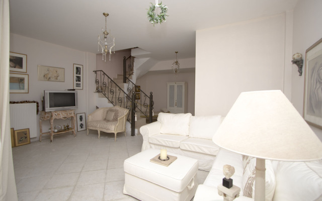 Duret Sea Side House Pefkohori Villa