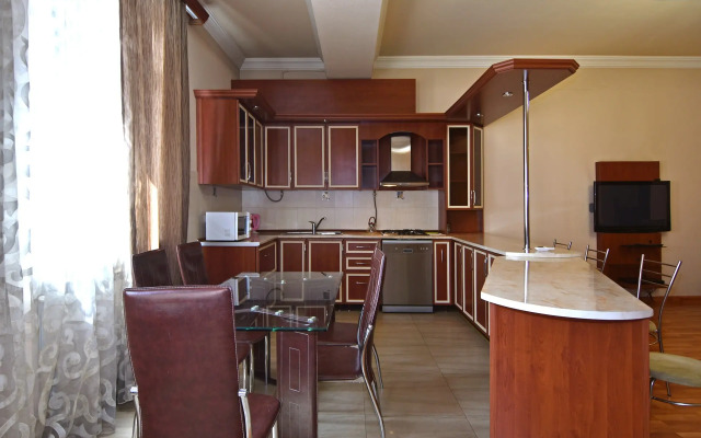 RentInnYerevan on Yekmalyan 1st Street Apartment