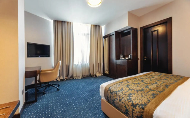 KMM Hotel