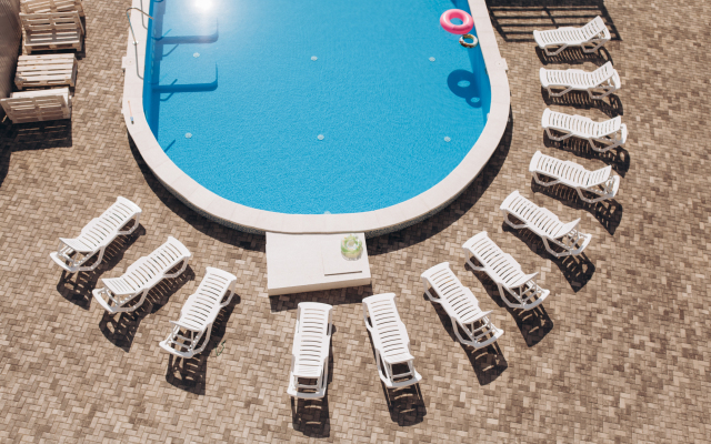 Moreon Hotel