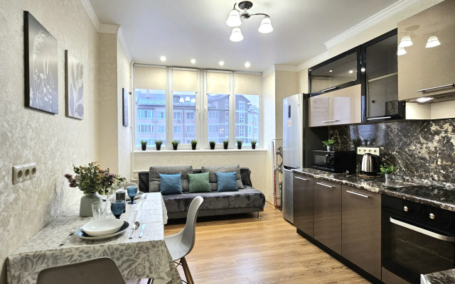 Na ulice Truzhenikov 39/3s2 Apartments