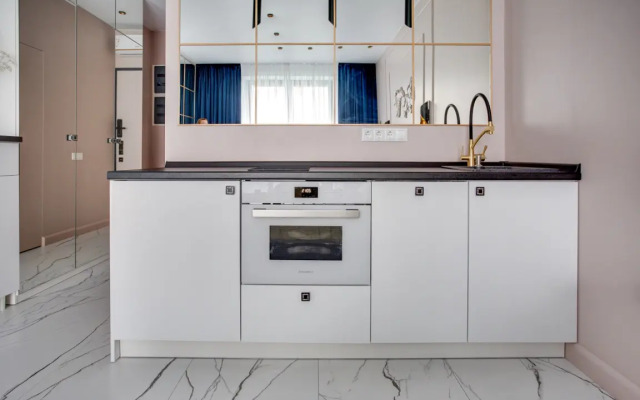 Apartments Biznes-Klassa S Vidom Na Gorod Zhk Metropoliya