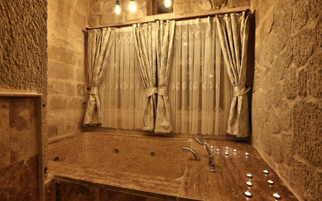 Nox Cave Hotel