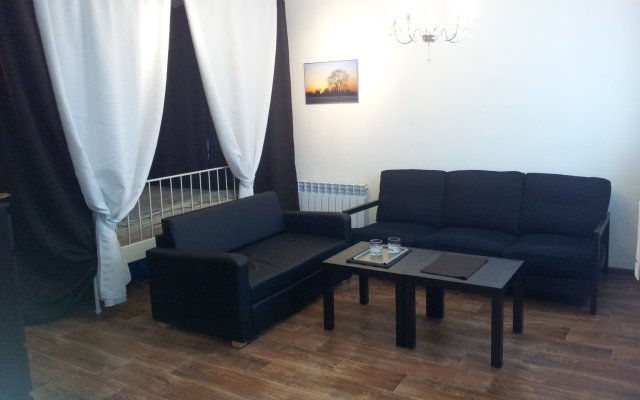 Na Truda 15 Apartments