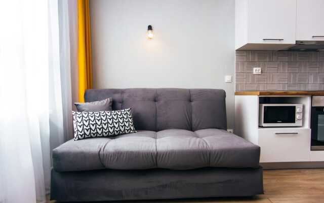 Uzor ApartKvartira na Engel'sa s shikarnym vidom na zakat  Apartments