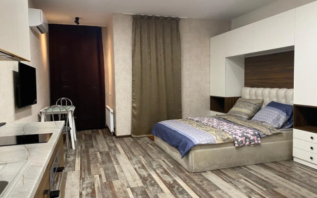 Odnokomnatnye Ulitsa Nikoly Tesly 8 Apartments