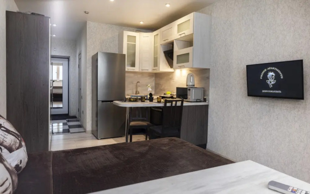 Апартаменты Prince Apartments на ПроспектеСтроителей 18 (234)