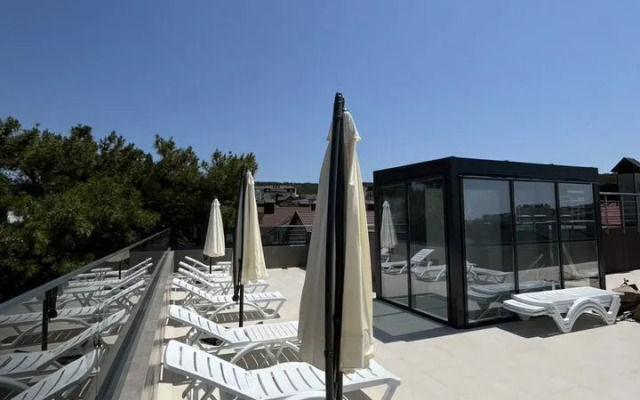 Апартаменты на Светлой 18 (303)