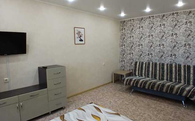 Apartamenty na Lazurnoy 13